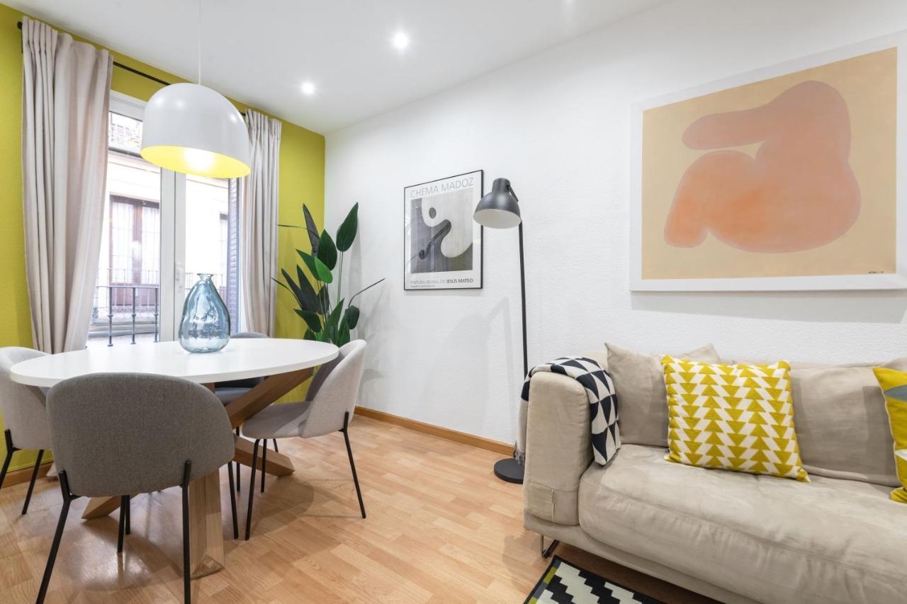 2 Bedrooms 2 Bathrooms Furnished - Malsana - With Pool - Mintystay Madrid Eksteriør billede