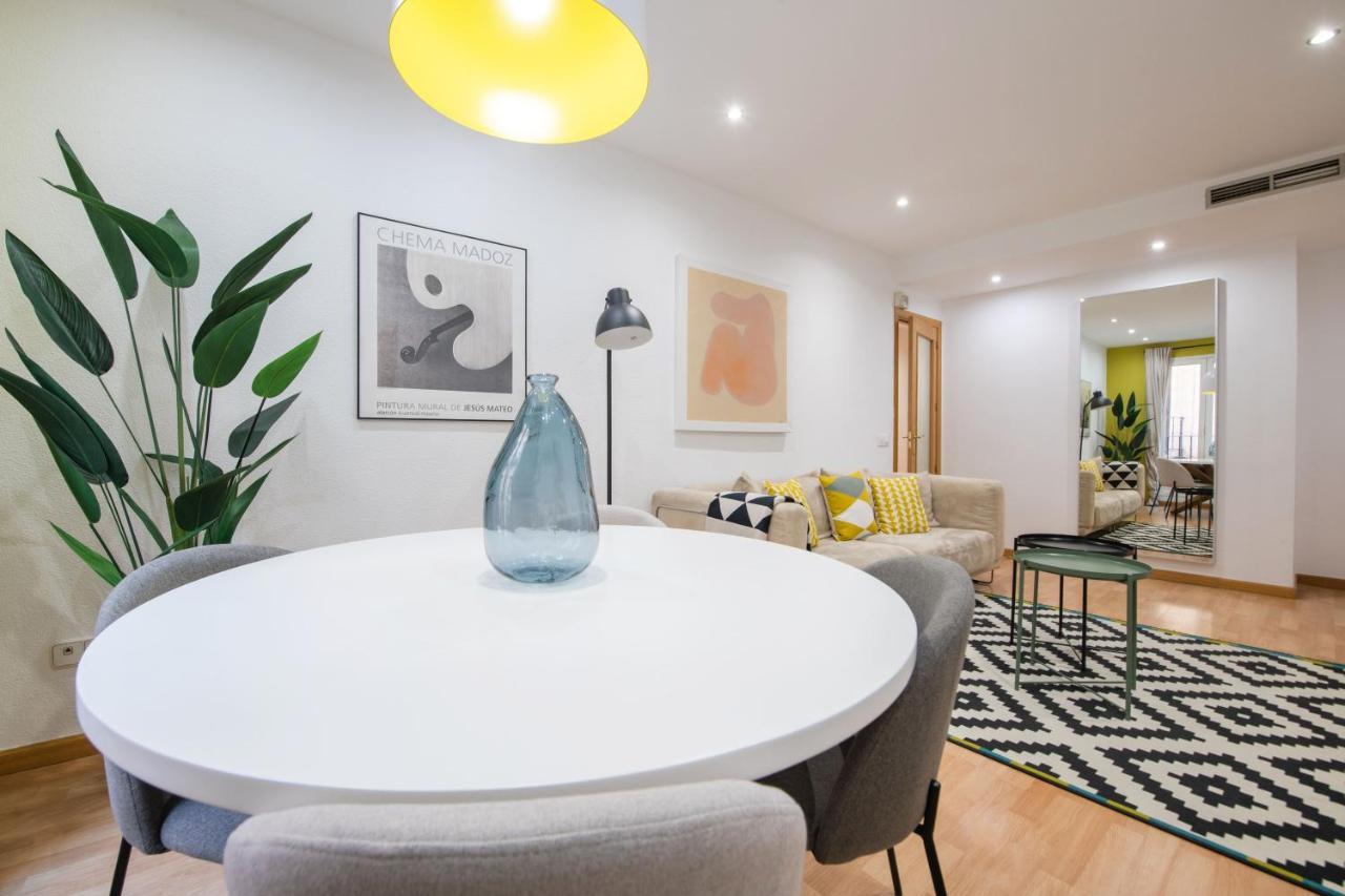 2 Bedrooms 2 Bathrooms Furnished - Malsana - With Pool - Mintystay Madrid Eksteriør billede