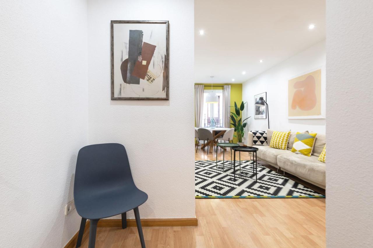 2 Bedrooms 2 Bathrooms Furnished - Malsana - With Pool - Mintystay Madrid Eksteriør billede